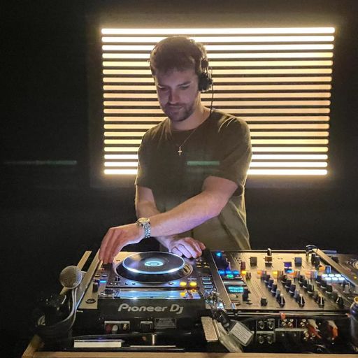 Something to: Ride w/ Hulme 04/09/24 - Voices Radio