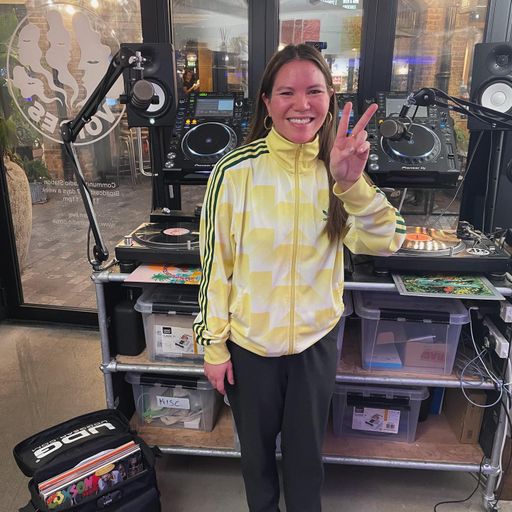 This & That w/ Tea - 23/11/25 - [Voice Radio]