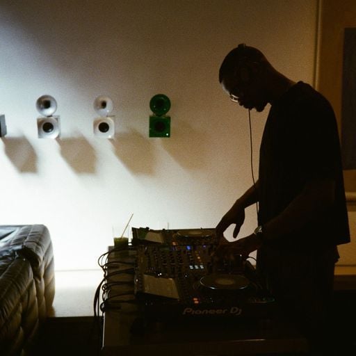 DOGHOUSE - Off The Leash - 13th November 2025