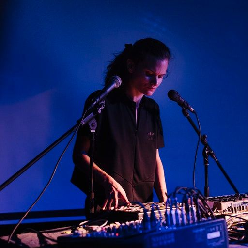 On the Floor – Anna Vs June at Red Bull Music Festival Berlin