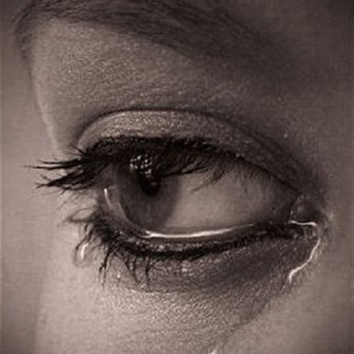 Broken HEART  We should be together