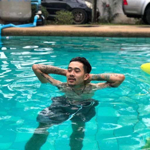 ฟ้าสว่าง กูก็ยังไม่สร่างสักที