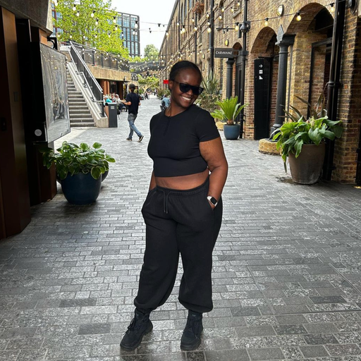 Vibes w/ Vivianni - Voices Radio 05/07/23