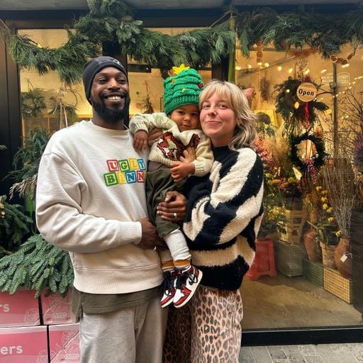 What's Good w/ Akin 04/12/14 - Voices Radio