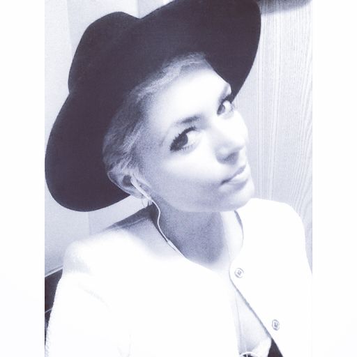 Danni Menzies 240914