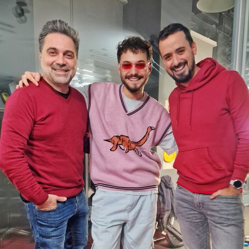 Kiss Kiss in the Mix 15 noiembrie 2022 invitat Amedeo Mini Mix by Stan Adrian