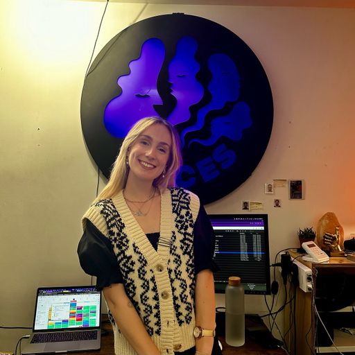 Bottle of Pop w/ Elizabeth Turnbull 11/04/24 - [Voices Radio]