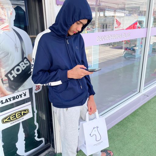 เพราะผมมีแค่สองพัน เลยสารสัมพันธ์กับใครไม่ได้ byกัน เด็กเหี้ย