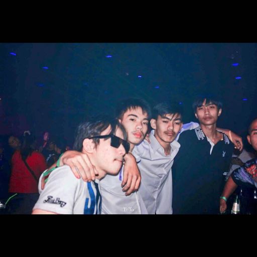 โครตบิดโครตเบี้ยวผมจนเเล้วไงต่อ