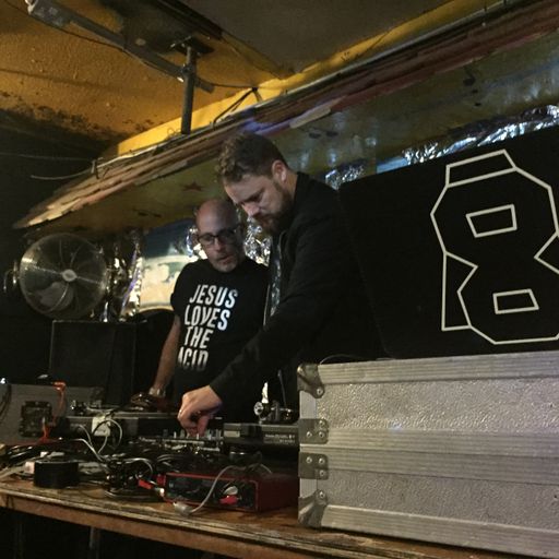 Warm up mix for Altern8
