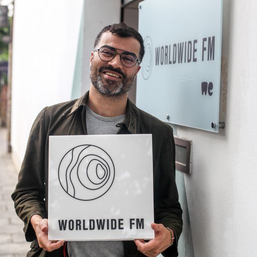 Radio Highlife: Auntie Flo // 12-09-2018