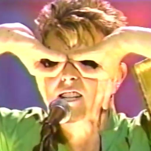 Bowie GQ Man Of The Year Awards 15 October 1997.Radio City Music Hall New York