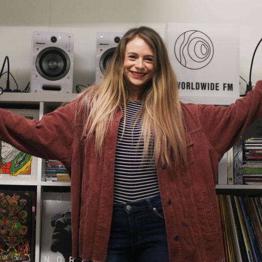 WW Daily: Tina Edwards with Sarah Tandy // 04-03-19