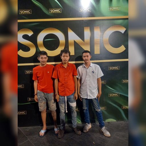 HBD แฝดนรกByOoFFii เด็กสลัมดินแดงผมยังไม่ดังคุณไม่รู้จักผมหรอก