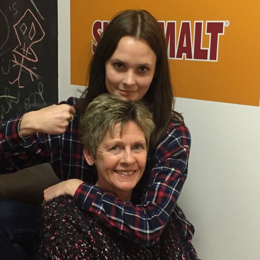 Charlotte de Carle with Mum