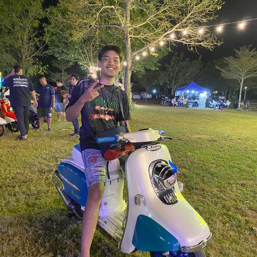 ไว้ใจแล้วมันเจ็บ ไว้ผมเสร็จก่อนแล้วค่อยว่ากันByไอเสียช่างทิว