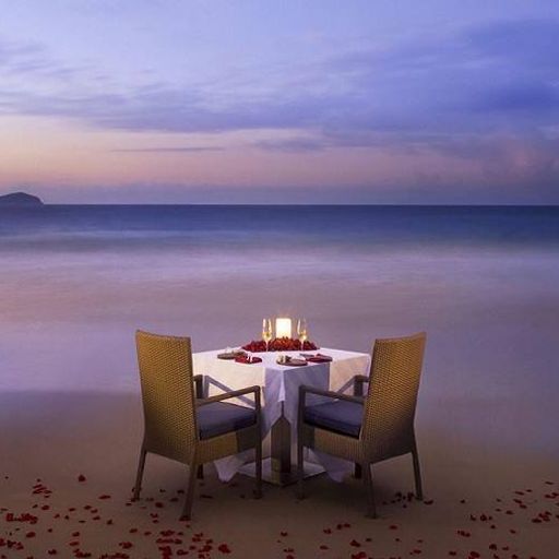 Dinner for Two (Ambient)