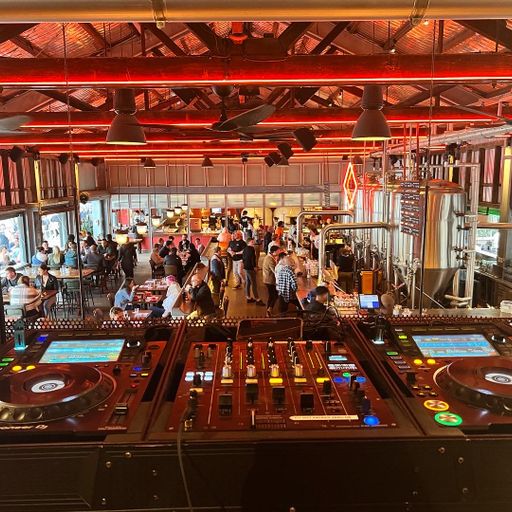 Mr Lob Live at Felons Brewery Part 1