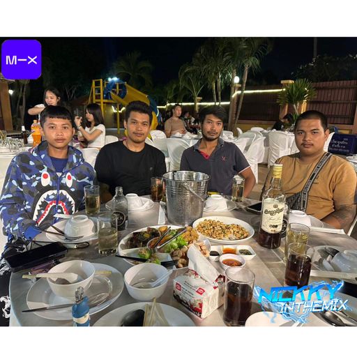 ถึงพี่จะไม่หล่อเหมือนเวีย แต่พี่เลียเหมือนกัน By พี ของดีศรีราชา x สกุลเพรชเงินกู้