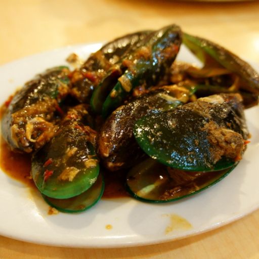 ""  HIJAU SAOS PADANG  ""