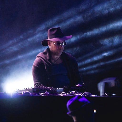 On the Floor – Carl Craig Synthesizer Ensemble at RBMA Weekender Sydney