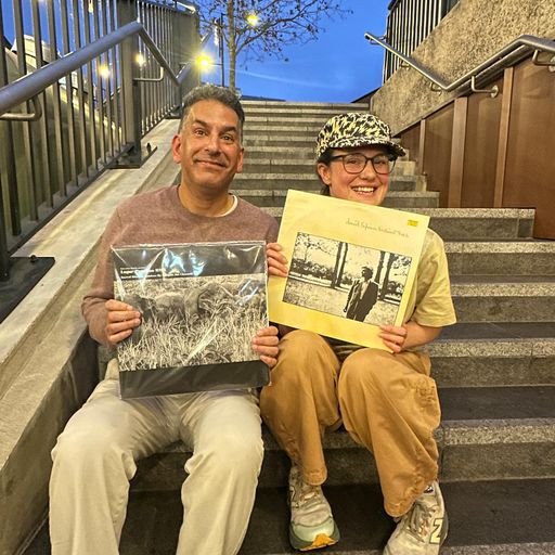 This Side of Paradise w/ Brother Sanjiv ft Karen Claire - 14/10/25 - Voices Radio