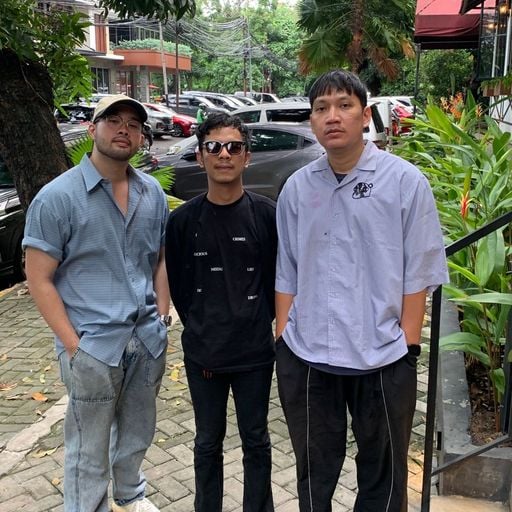 B-Side Hosted by Dipta & Parama With Gavin Siregar Vol.11