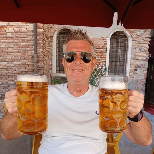 HouseATonic Funky, Soulful & Vocal House.