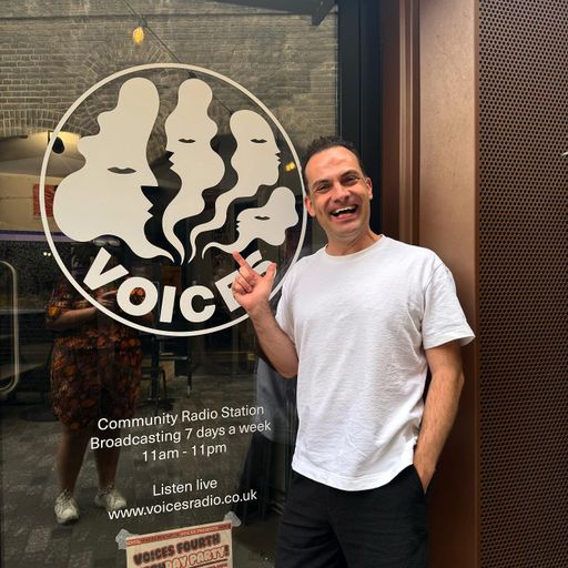Dancing Around The World w/ Simon Lowe 09/07/25 - Voices Radio