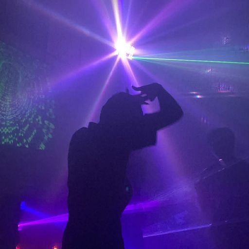 คิดถึงตะเหม๋ออ ไม่เจอก็ร้าก By: พลโนแบ้ค