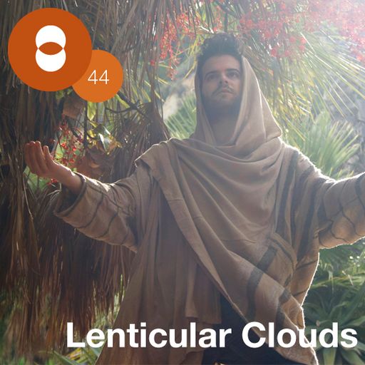 Concepto MIX #44 Lenticular Clouds