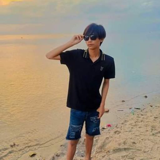 หลบหน่อยโยมอาตมาจะกลางปีกบิน.