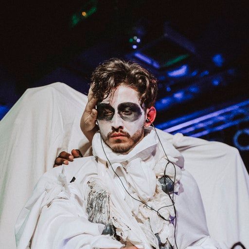 On the Floor – House of Kenzo at Equal Axis