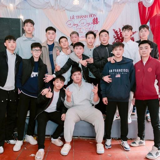 TRẺ TỪ VÂNNN - VOL 1
