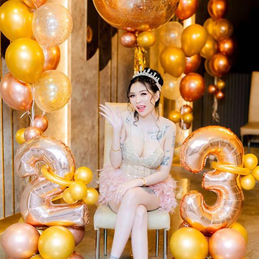 พี่บอกหนูเป็นชู้พี่ พี่ไม่รู้หรอว่าพี่ก็เป็นชู้หนูเหมือนกัน HBD คุณ นัชชา Mc เทดดี้แบร์.