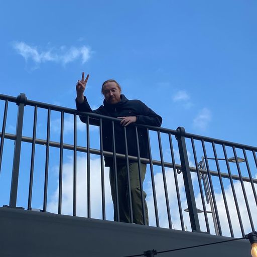 Reviveher From Earth - 21/04/23