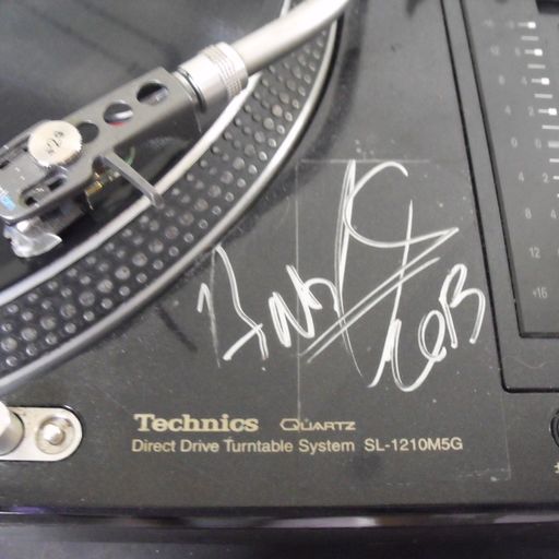 The Drum Circle: Madlogik Guestmix - LIVE! on DNBHeaven.com (5/9/15)