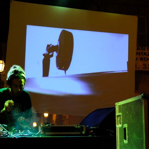 2010 mix