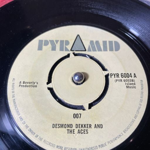 COMMERCIAL ZONE – REGGAE FOR EVERYONE (Pete Smith compilation)