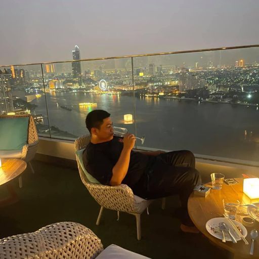 เน้นสุดไม่เน้น ทรง  By. จอห์นนี่ศรีราชาเก้ากิโล