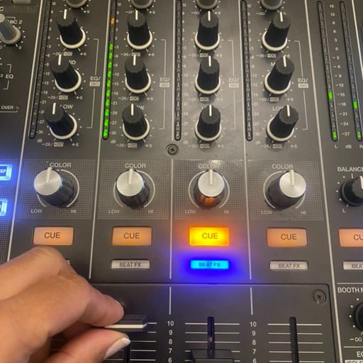 Lil Meesh & DJ Man Cue Afro, Soulful House Sessions 17th September 2022 Live!