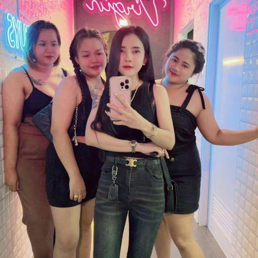 HBD เอิร์น By.เสมียนน้อยBF
