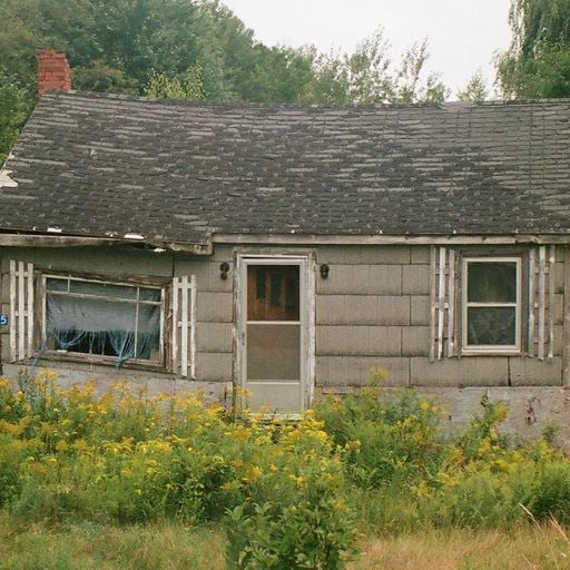 BENEATH THE VEIL W/ MIKEY G - 6th April 2026