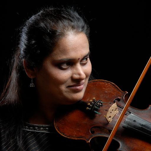 Resonance 104.4 fm World City Live 12th June 2012