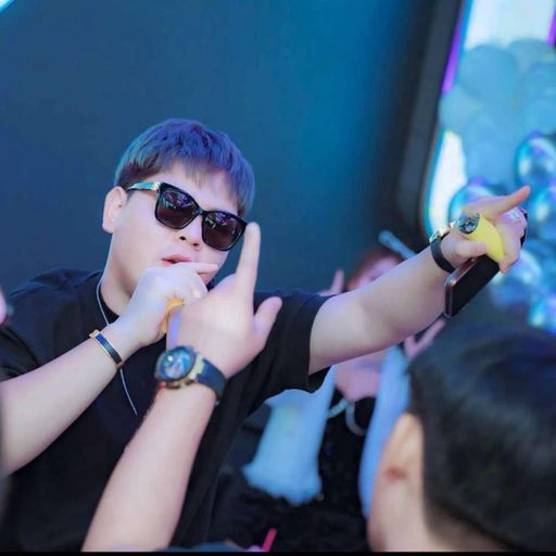 จิมมี่ขุนแผนแดนเหนือ มาเยือนสาวอุบล