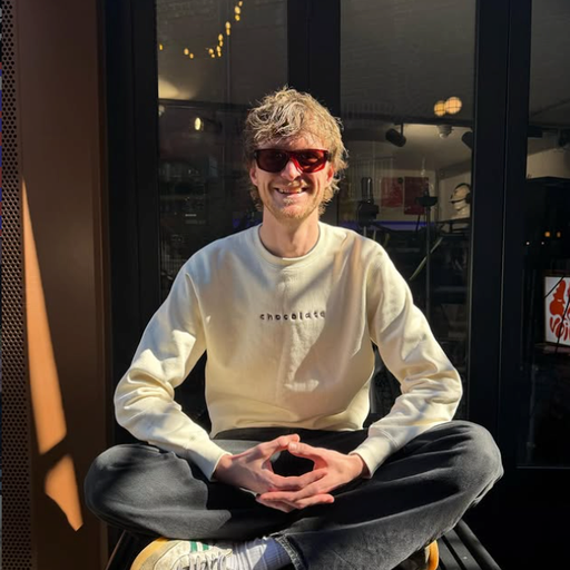 Serum Selections w/ Theo Kemp 02/04/26 - [Voices Radio]