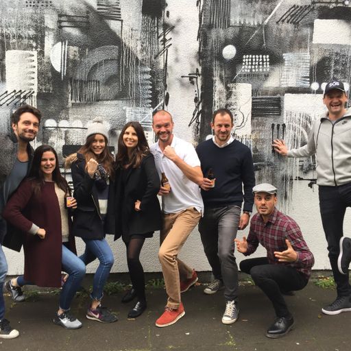 Hoxton Sport w Frame + SOS