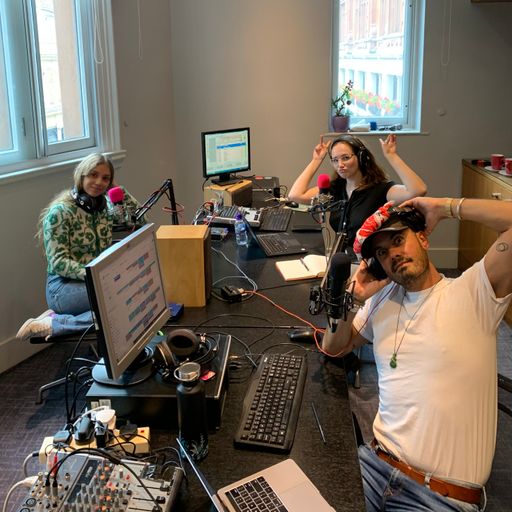 Food and Drink Show w The Preshaah, Sophie Smith and Martina