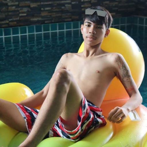 ไม่อยากเจ็มจิ๋มอย่ายิ้มให้พี่ Byสัสกล้า