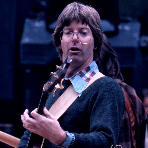 Live Archive Show #309 (Tribute to bassist Phil Lesh: Phil & Friends 3/10/00 / Grateful Dead 9/18/70